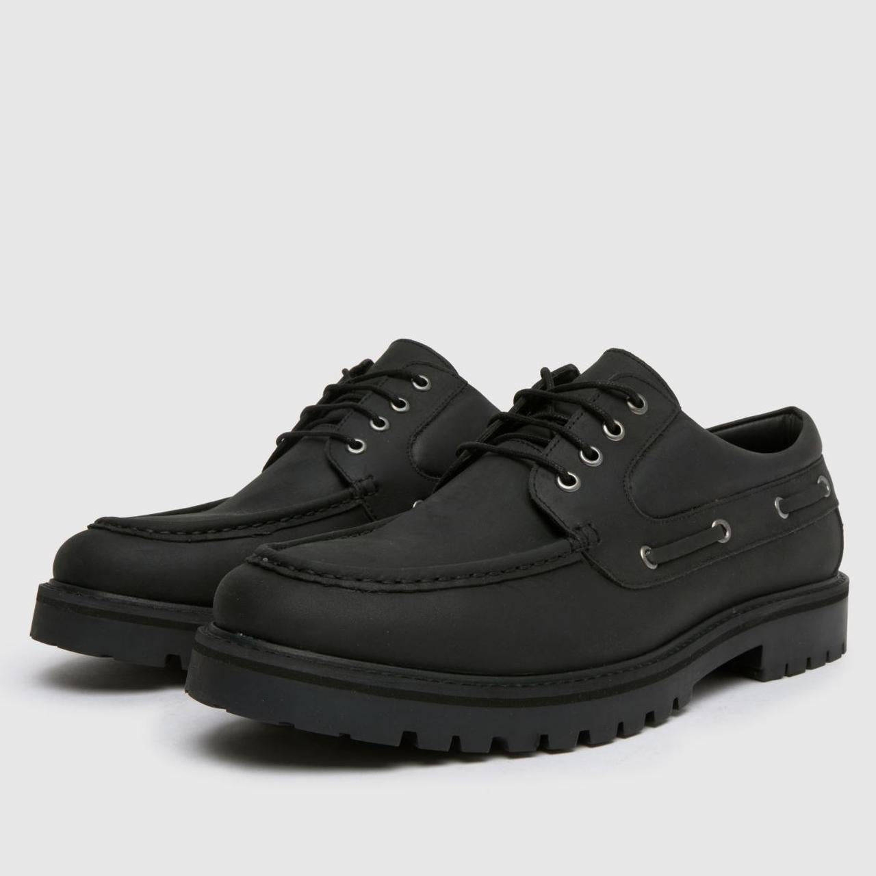 Patrick Leather Lace-Up in Black