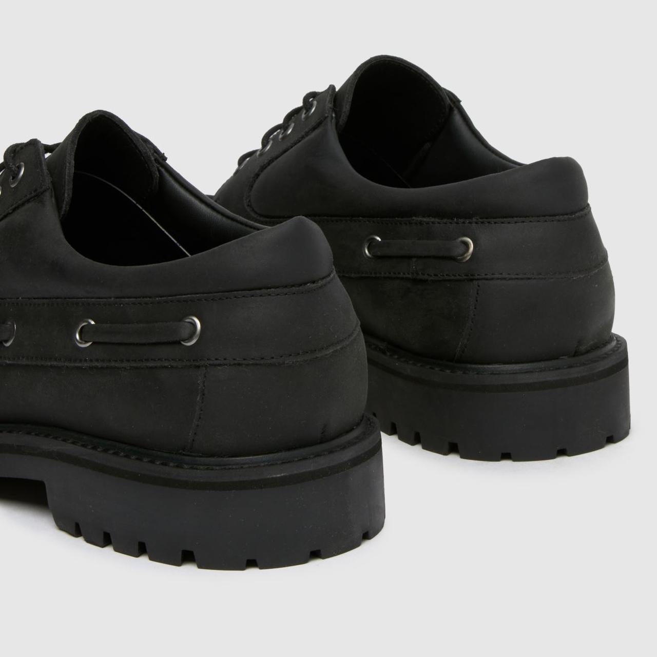 Patrick Leather Lace-Up in Black